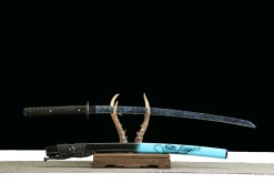 Alternative view of Abendreißer - Handgeschmiedetes Katana aus 1045 Kohlenstoffstahl
