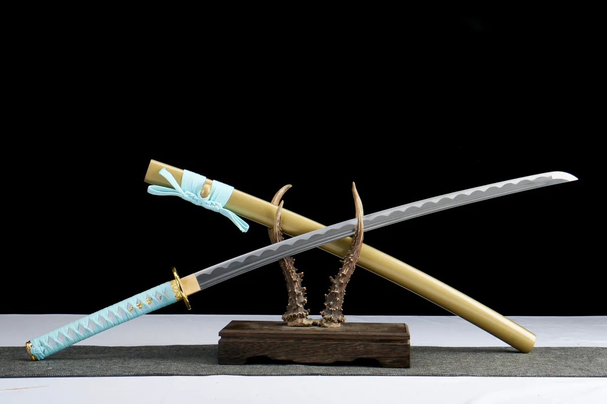 Flüssiges Gold - Handgeschmiedetes Katana aus 1045 Kohlenstoffstahl - Image 6