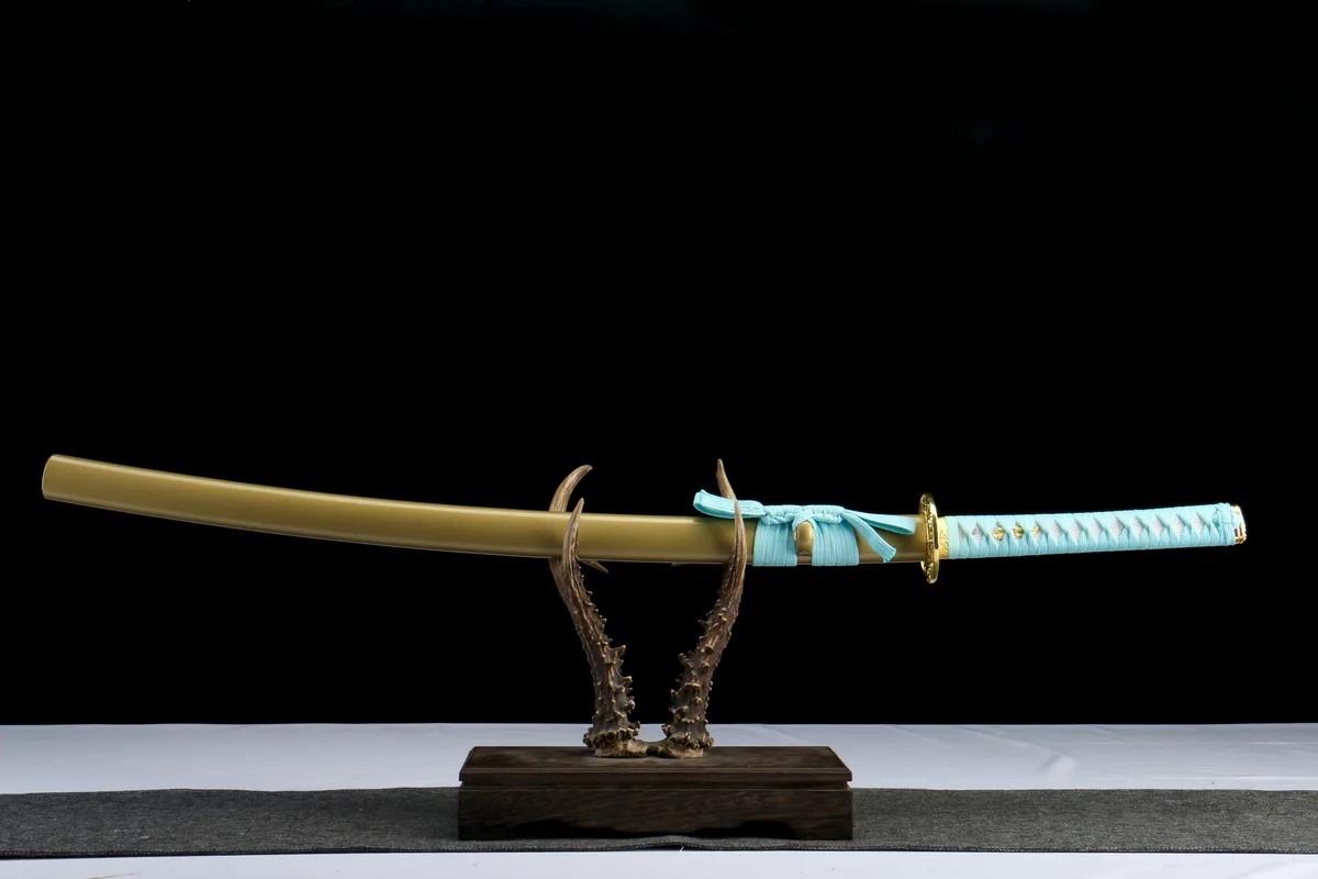 Flüssiges Gold - Handgeschmiedetes Katana aus 1045 Kohlenstoffstahl - Image 4