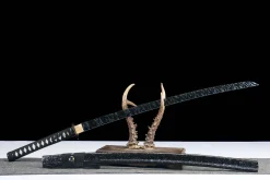 Alternative view of Formationsbrecher - Handgeschmiedetes Katana aus 1045 Kohlenstoffstahl