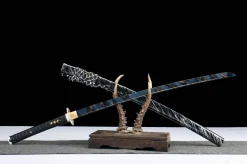 Alternative view of Frostklinge Ungeprüft - Handgeschmiedetes Katana aus 1045 Kohlenstoffstahl