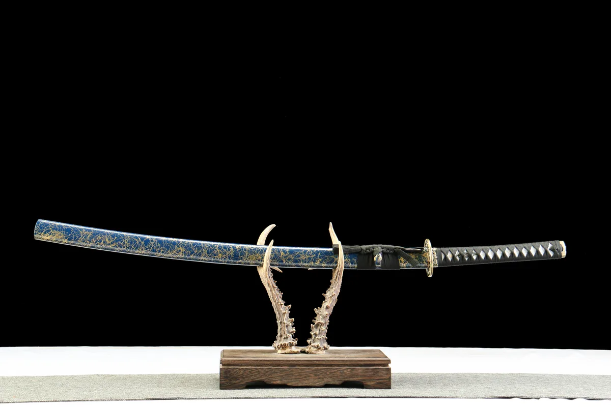 Nächtliche Stille - Handgeschmiedetes Katana aus 1045 Kohlenstoffstahl