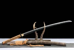 Schatten des einsamen Schwans - Handgeschmiedetes Katana aus 1045 Kohlenstoffstahl