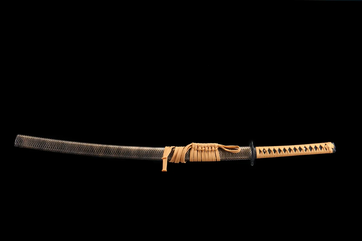 Schatten des einsamen Schwans - Handgeschmiedetes Katana aus 1045 Kohlenstoffstahl - Image 11