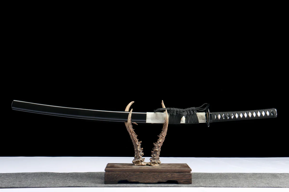 Zersplitterter Gipfel - Handgeschmiedetes Katana aus 1045 Kohlenstoffstahl - Image 3
