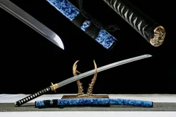 Alternative view of Azurner Sturm - Handgeschmiedetes Katana aus 1065 Kohlenstoffstahl