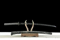 Alternative view of Dämonenmal - Handgeschmiedetes Katana aus 1065 Kohlenstoffstahl