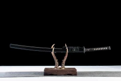 Alternative view of Drei-Zypressen-Wächter - Handgeschmiedetes Katana aus 1065 Kohlenstoffstahl