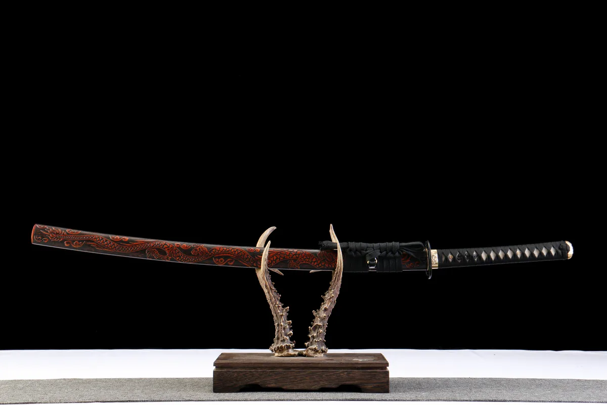 Karmesiner Himmelsdrache - Handgeschmiedetes Katana aus 1065 Kohlenstoffstahl