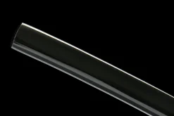Rabenflügel - Handgeschmiedetes Katana aus 1065 Kohlenstoffstahl