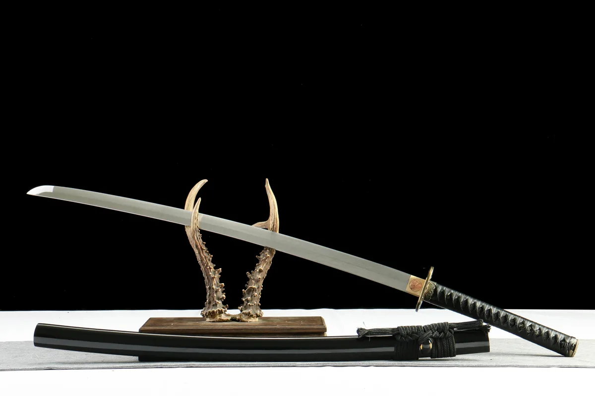 Rabenflügel - Handgeschmiedetes Katana aus 1065 Kohlenstoffstahl - Image 8
