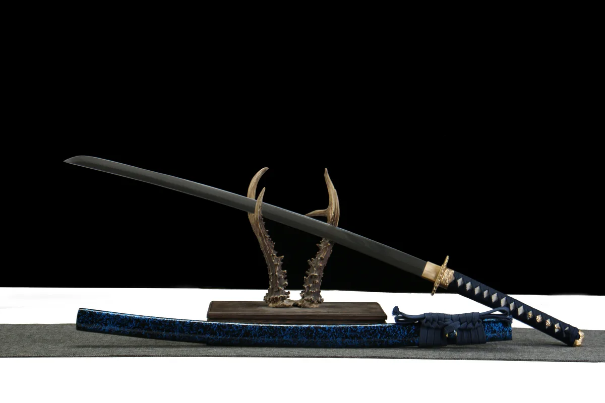 Schwarzer Drache - Handgeschmiedetes Katana aus 1065 Kohlenstoffstahl