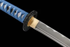 Alternative view of Stählerne Morgendämmerung - Handgeschmiedetes Katana aus 1065 Kohlenstoffstahl