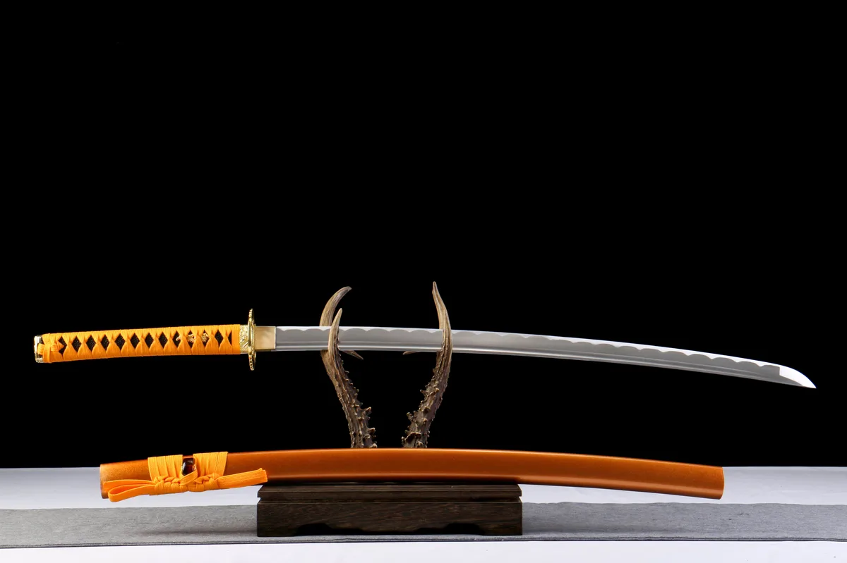 Stählerner Mond - Handgeschmiedetes Katana aus 1065 Kohlenstoffstahl - Image 3