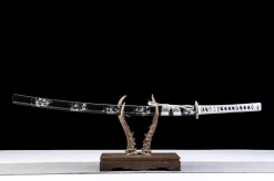 Stählernes Feuer - Handgeschmiedetes Katana aus 1065 Kohlenstoffstahl