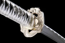 Alternative view of Stählernes Feuer - Handgeschmiedetes Katana aus 1065 Kohlenstoffstahl
