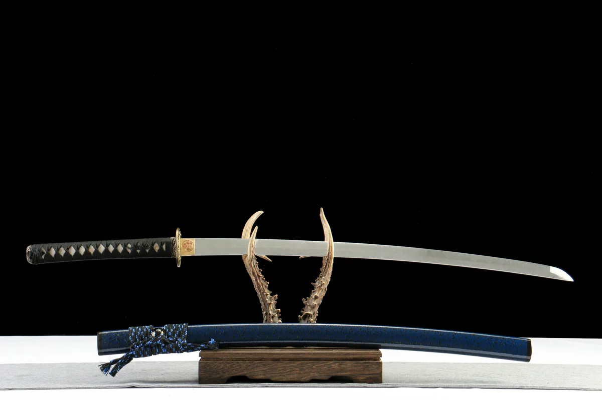Sterbende Glut - Handgeschmiedetes Katana aus 1065 Kohlenstoffstahl