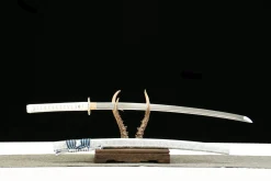 Alternative view of Weißer Jade - Handgeschmiedetes Katana aus 1065 Kohlenstoffstahl