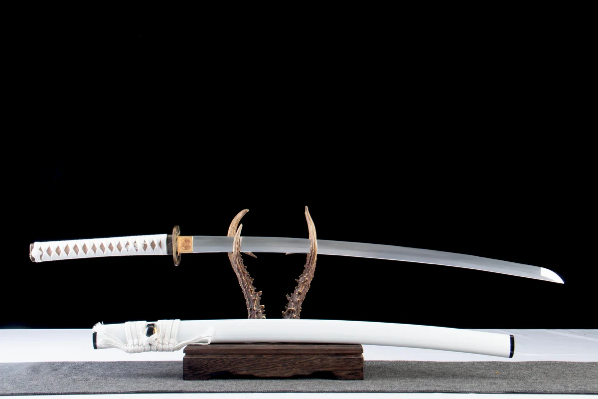 Weißer Reißzahn - Handgeschmiedetes Katana aus 1065 Kohlenstoffstahl - Image 3