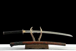 Hieb der Finsteren Nacht - Handgeschmiedetes Katana aus Carbon Steel