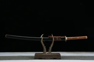 Mondlichtpracht - Handgeschmiedetes Katana aus Carbon Steel