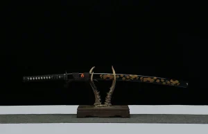 Blütenmond - Handgeschmiedetes Katana aus Damaskusstahl