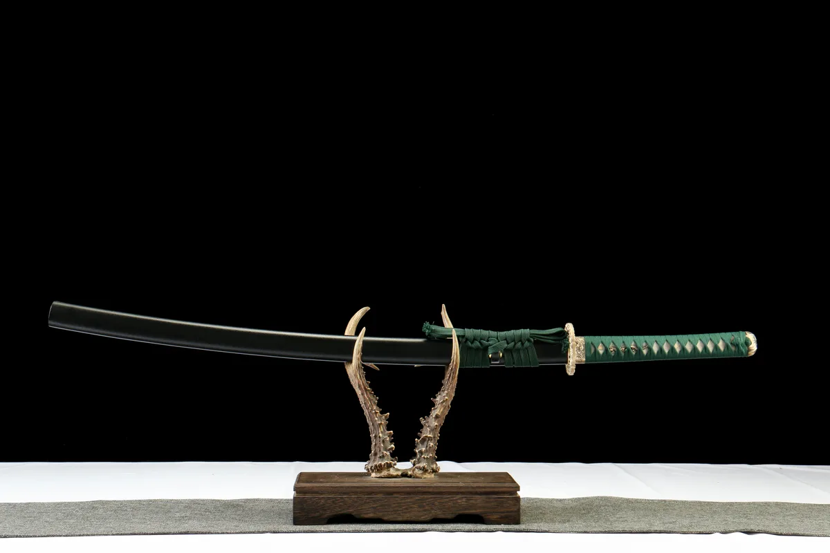 Dunkle Glut - Handgeschmiedetes Katana aus Damaskusstahl - Image 5