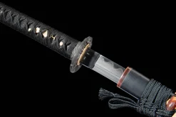 Herrscher der dunklen Nacht - Handgeschmiedetes Katana aus Lehmgehärteter Damaskusstahl