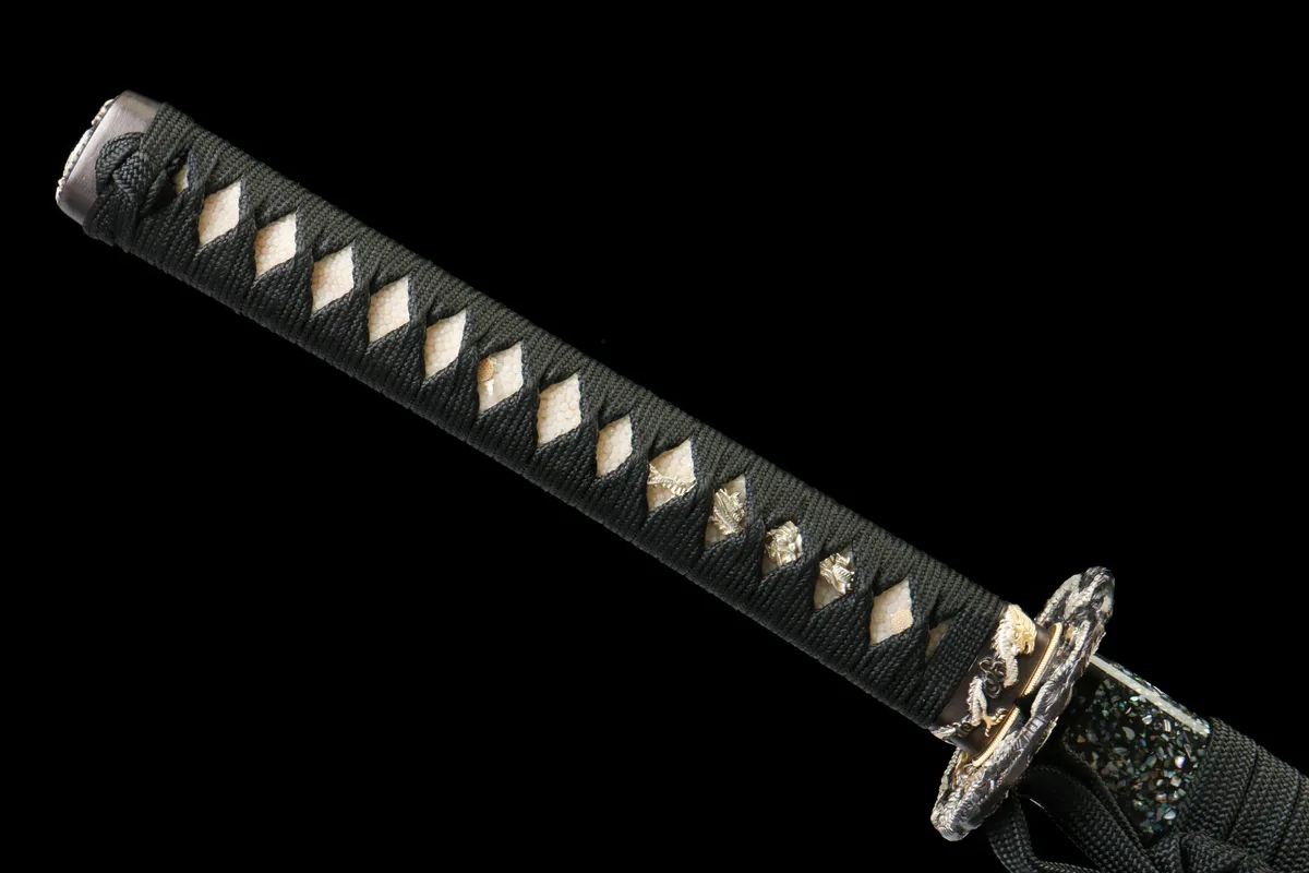 Nachtstahl - Handgeschmiedetes Katana aus Premium Damaskusstahl - Image 3