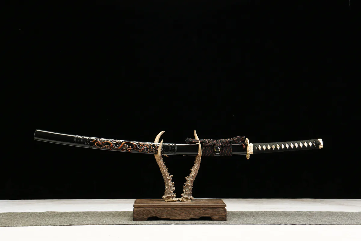 Drachenpalast - Handgeschmiedetes Katana aus T10 Werkzeugstahl