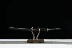 Dunkle Klinge - Handgeschmiedetes Katana aus T10 Werkzeugstahl