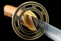 Gehärteter Gipfel - Handgeschmiedetes Katana aus T10 Werkzeugstahl