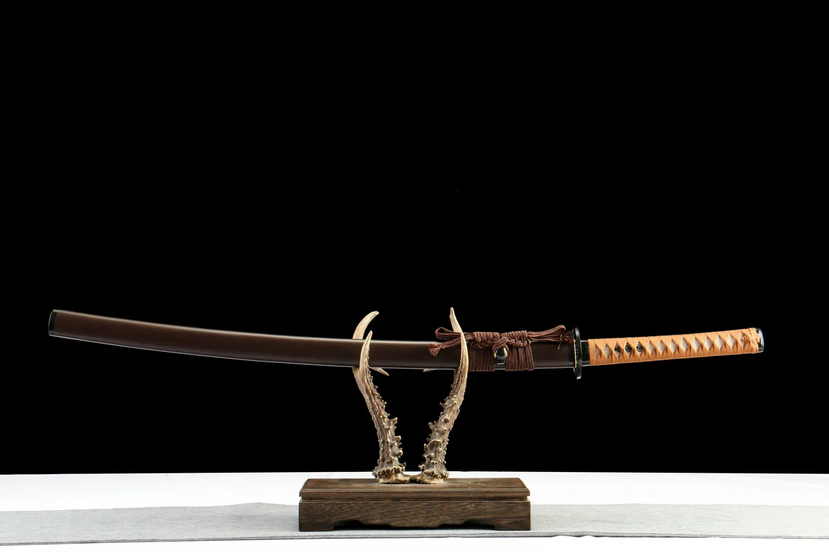 Glühende Asche - Handgeschmiedetes Katana aus T10 Werkzeugstahl - Image 9