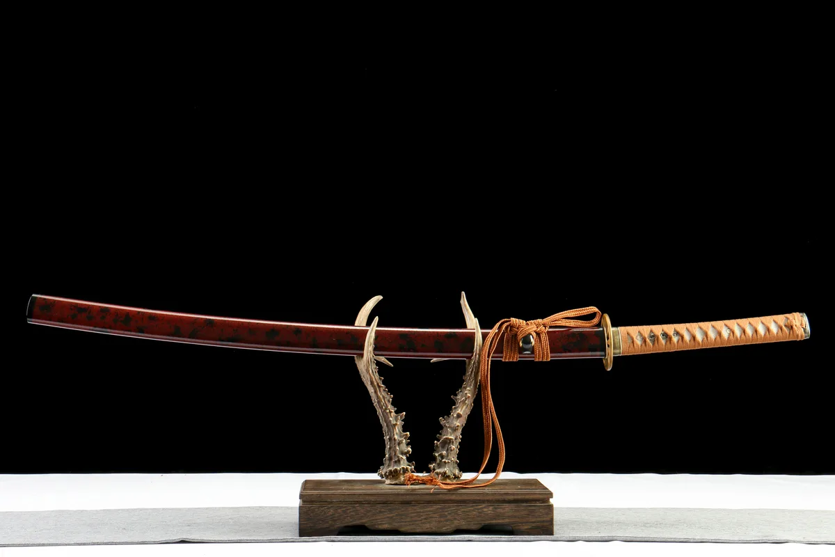 Goldener Faden - Handgeschmiedetes Katana aus T10 Werkzeugstahl