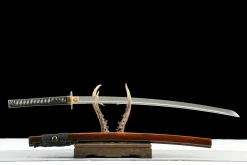 Alternative view of Karmesine Blüte - Handgeschmiedetes Katana aus T10 Werkzeugstahl