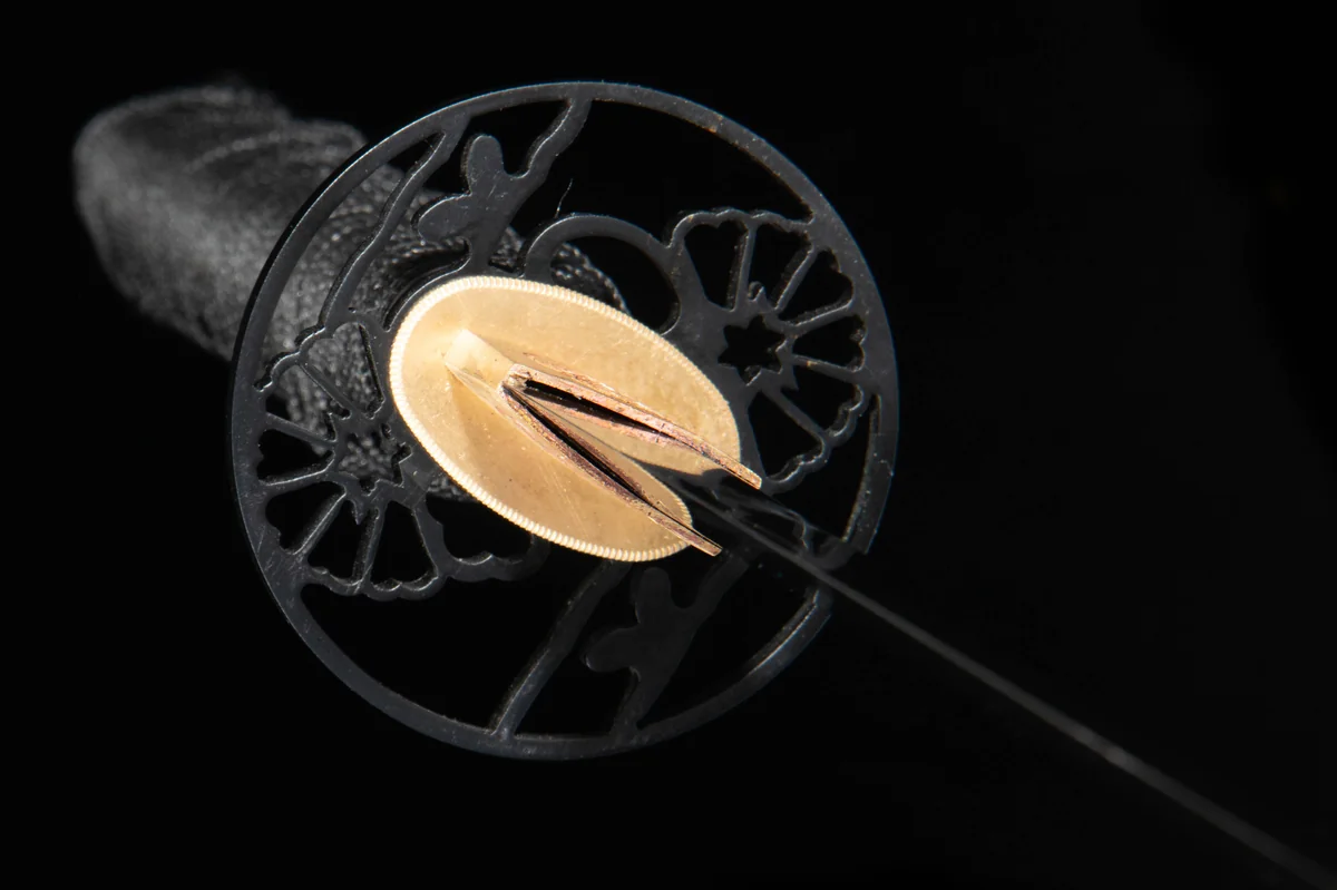 Rotes Radblütenspiel - Handgeschmiedetes Katana aus T10 Werkzeugstahl - Image 12