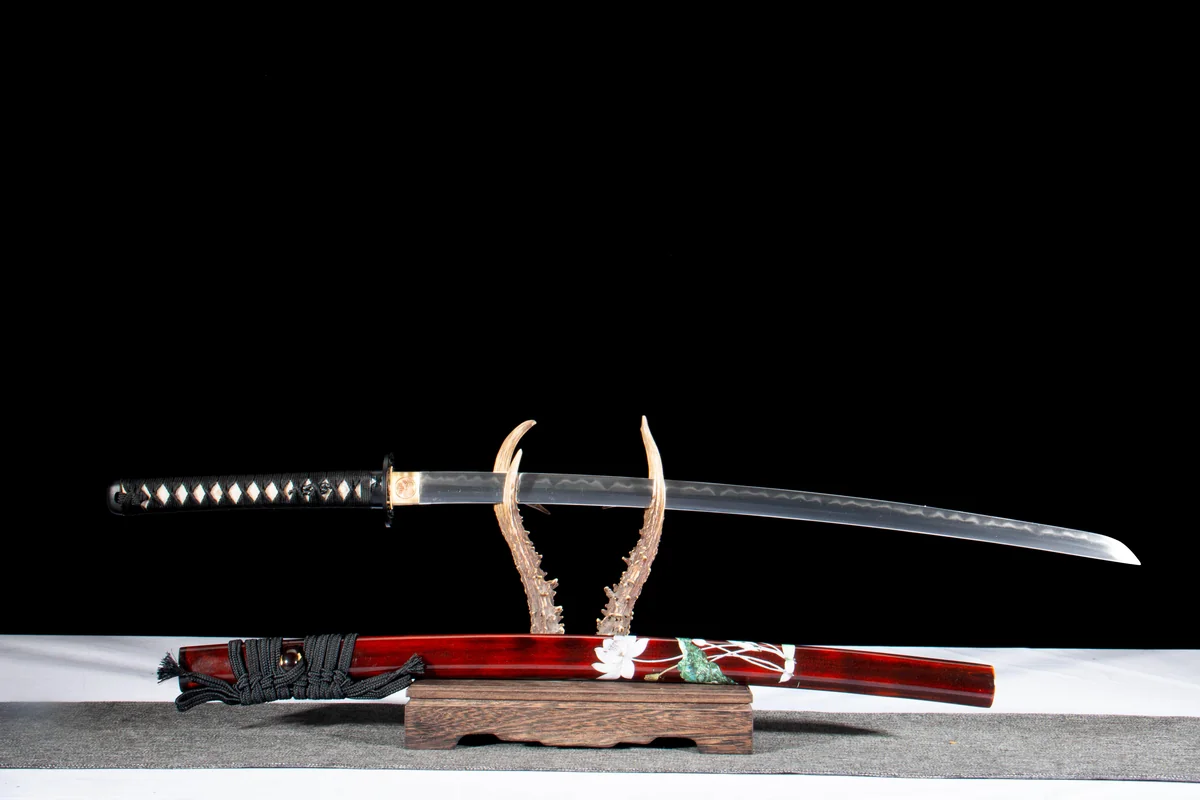 Rotes Radblütenspiel - Handgeschmiedetes Katana aus T10 Werkzeugstahl - Image 5