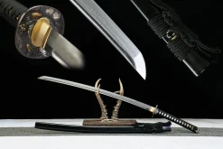 Alternative view of Verborgene Schneide - Handgeschmiedetes Katana aus T10 Werkzeugstahl