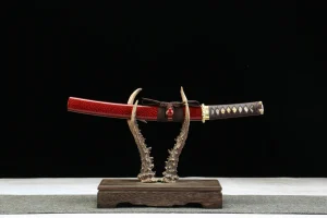 Himmlisches Feuer - Handgeschmiedetes Tanto aus 1065 Kohlenstoffstahl