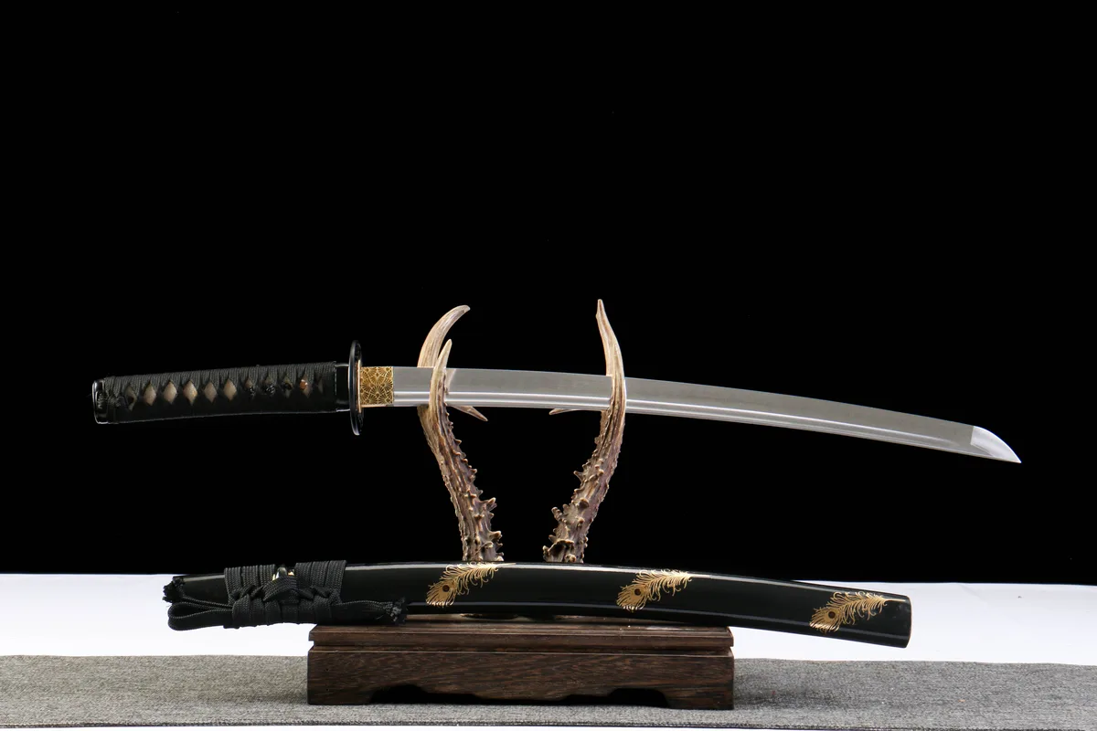 Goldene Feder - Handgeschmiedetes Wakizashi aus T10 Werkzeugstahl - Image 3
