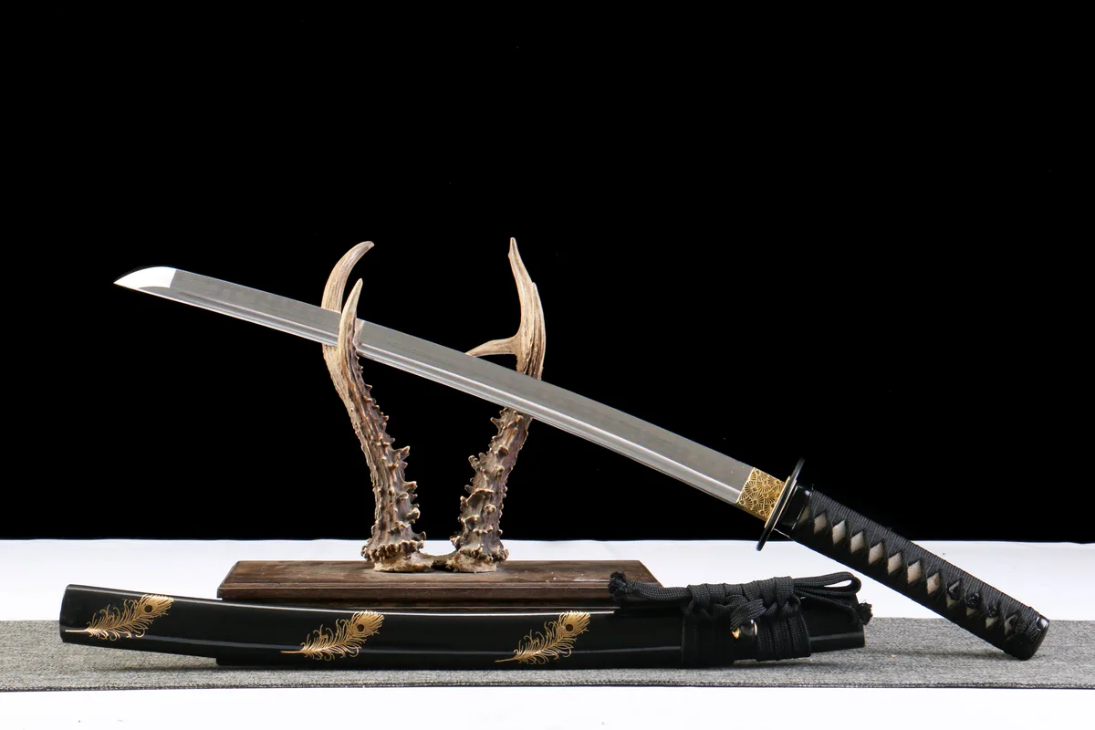 Goldene Feder - Handgeschmiedetes Wakizashi aus T10 Werkzeugstahl - Image 8